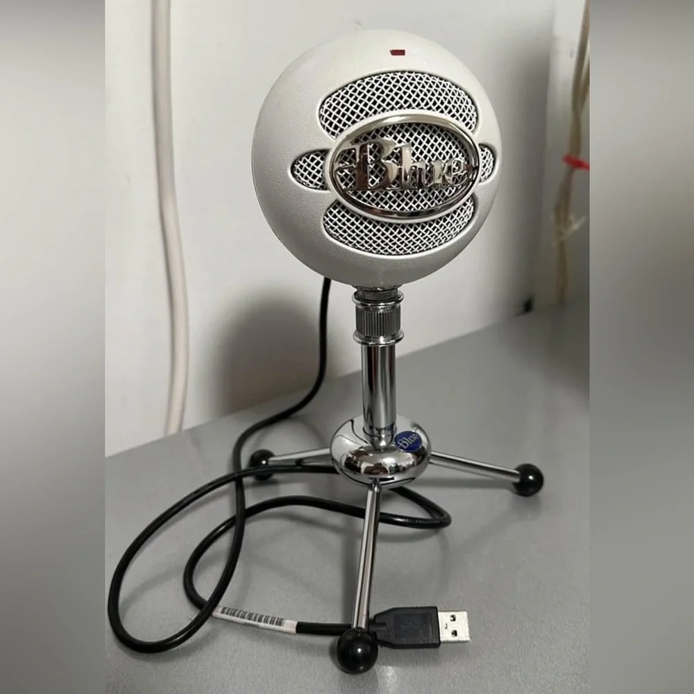 Snowball USB Microphone - White
